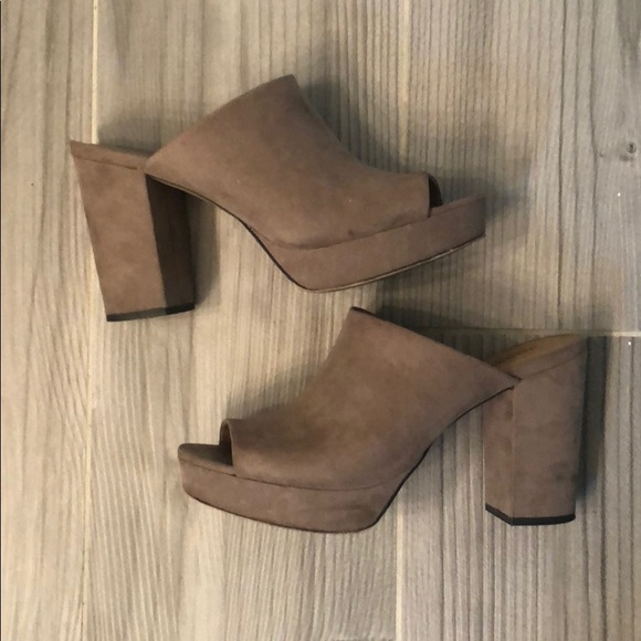 Mossimo Supply Co. Shoes - Mossimo Suede Mule Heels in Tan EUC
